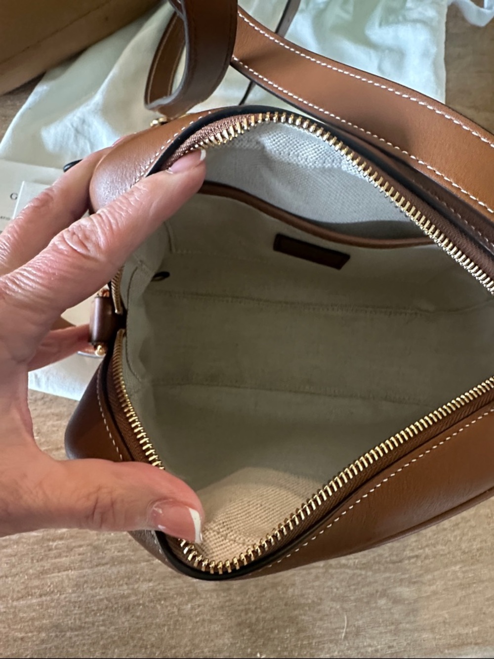 Gucci Beige GG Supreme Canvas and Brown Leather Crossbody Bag - Picture 9 of 12